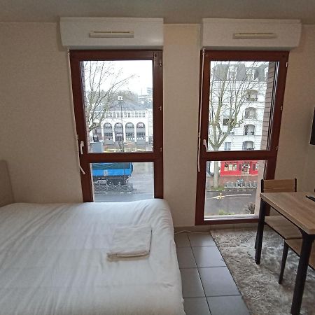 Joli Studio Recent, Plein Centre De Chaville Leilighet Eksteriør bilde